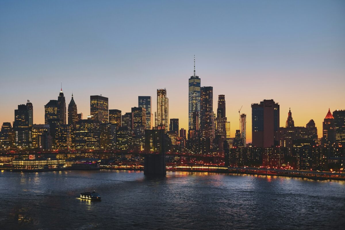 US LLC for non-residents New York skyline