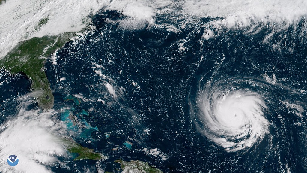 Hurricane Nolo Hawaii flights storm clouds